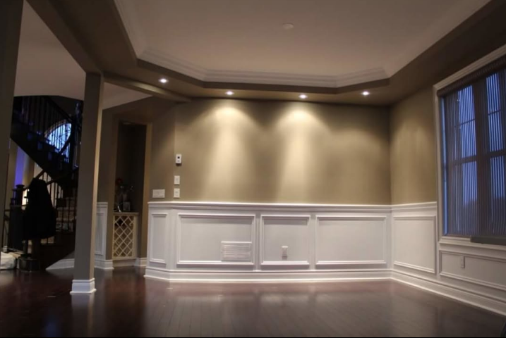 An image of a wall with pot lights